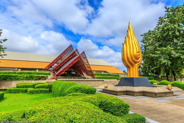 泰国曼谷诗丽吉王后国家会议中心（Queen Sirikit National Convention Center）